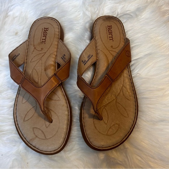 Born Sandals - Picture 2 of 4